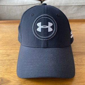 Mens under armour golf hat size Medium